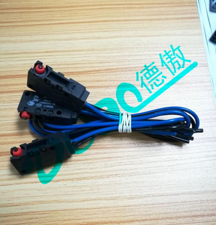 常開型防水微動開關，帶線材